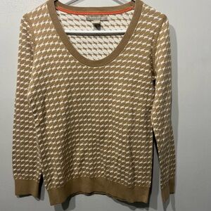 Banana Republic Tan and White V-Neck Sweater